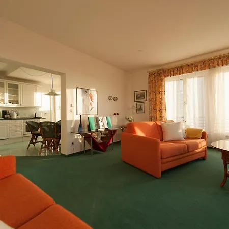Meerblick Warnemuende - Mit Meerblick In Erster Reihe Zum Und Promenade Apartment